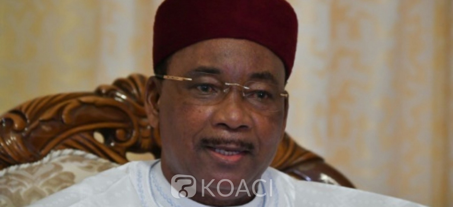 Niger : Après avoir résisté au troisième mandat, Mahamadou Issoufou appelle à ne pas tripoter les constitutions