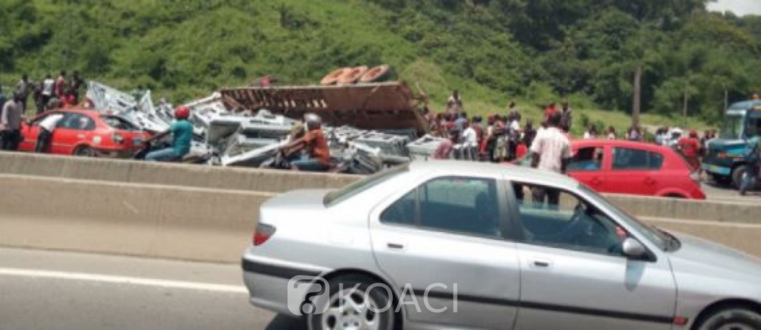 Côte d'Ivoire : Accident survenu dimanche  sur la voie express Adjamé-Yopougon, le conducteur du véhicule incriminé n'est pas un agent de Police