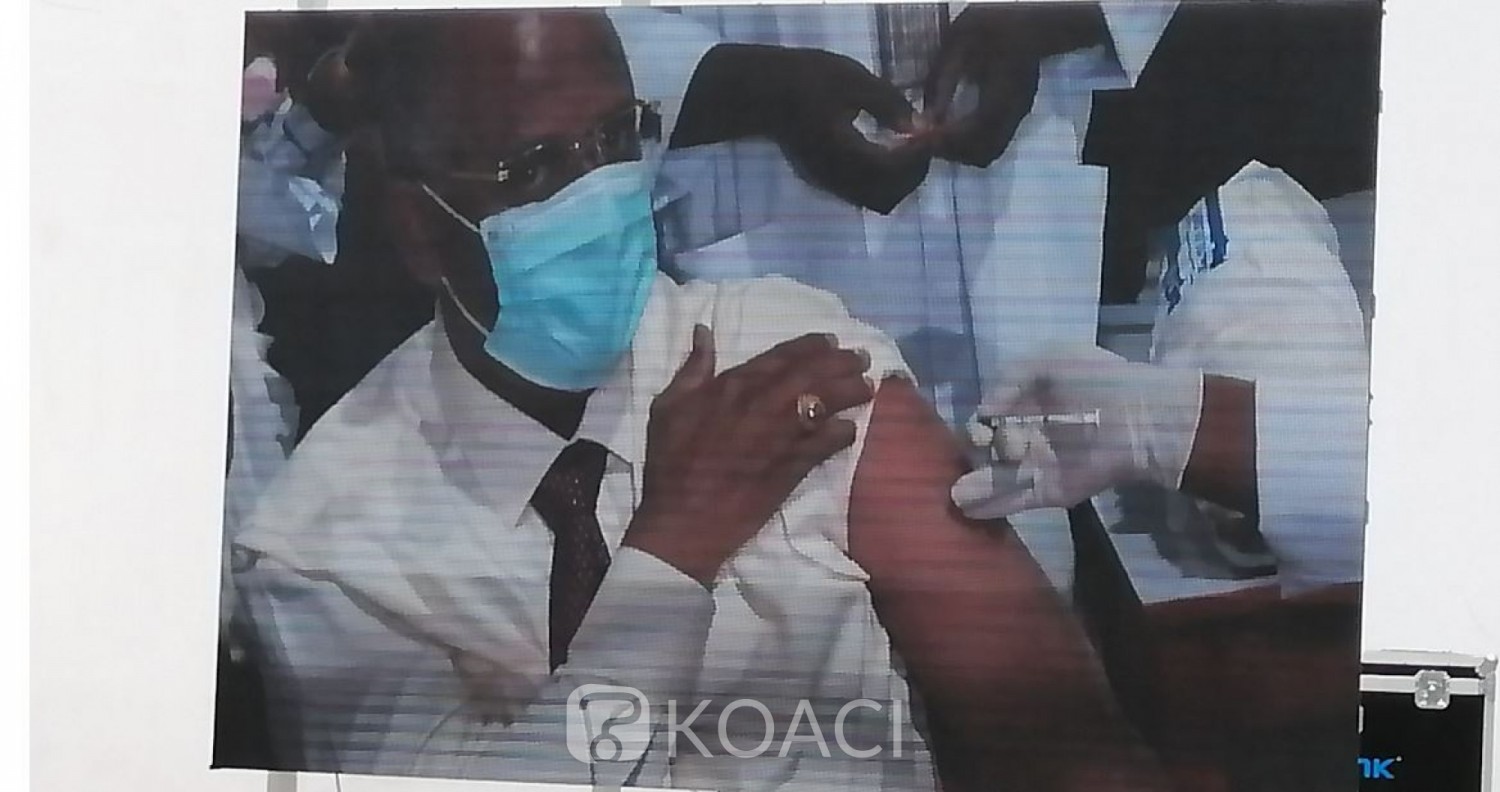 Côte d'Ivoire : COVID-19, Patrick Achi donne le coup d'envoi d'une vaccination traditionnelle à Abidjan