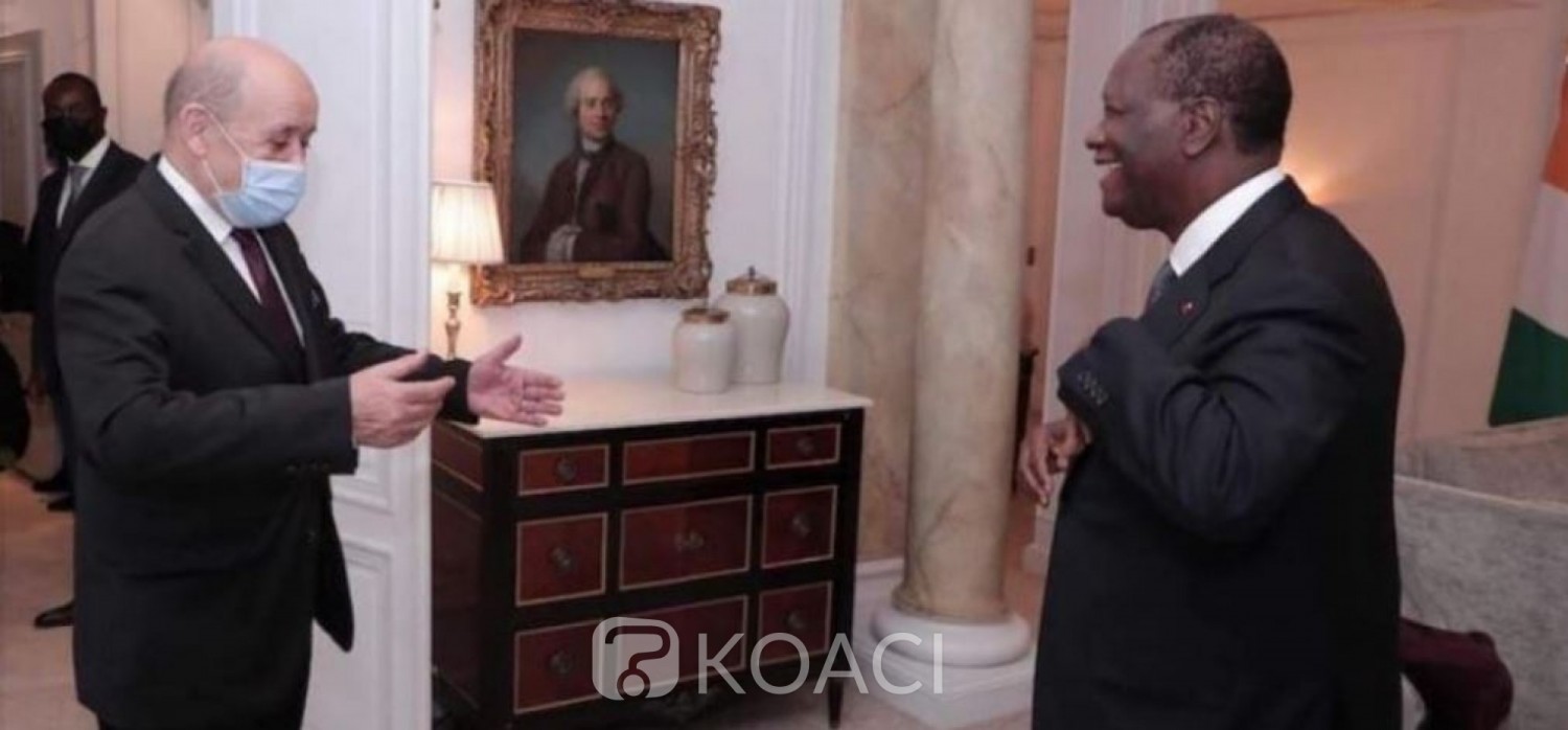Côte d'Ivoire : Coopération et questions régionales au centre de l'entretien entre Ouattara et Le Drian à Paris