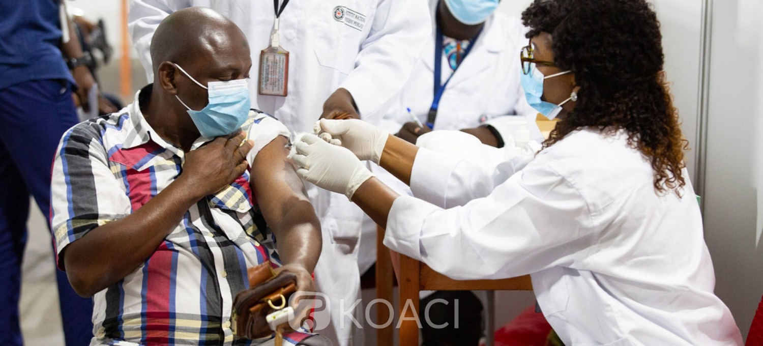 Ghana :  Trois arrestations après vol et vente de vaccins Covid-19