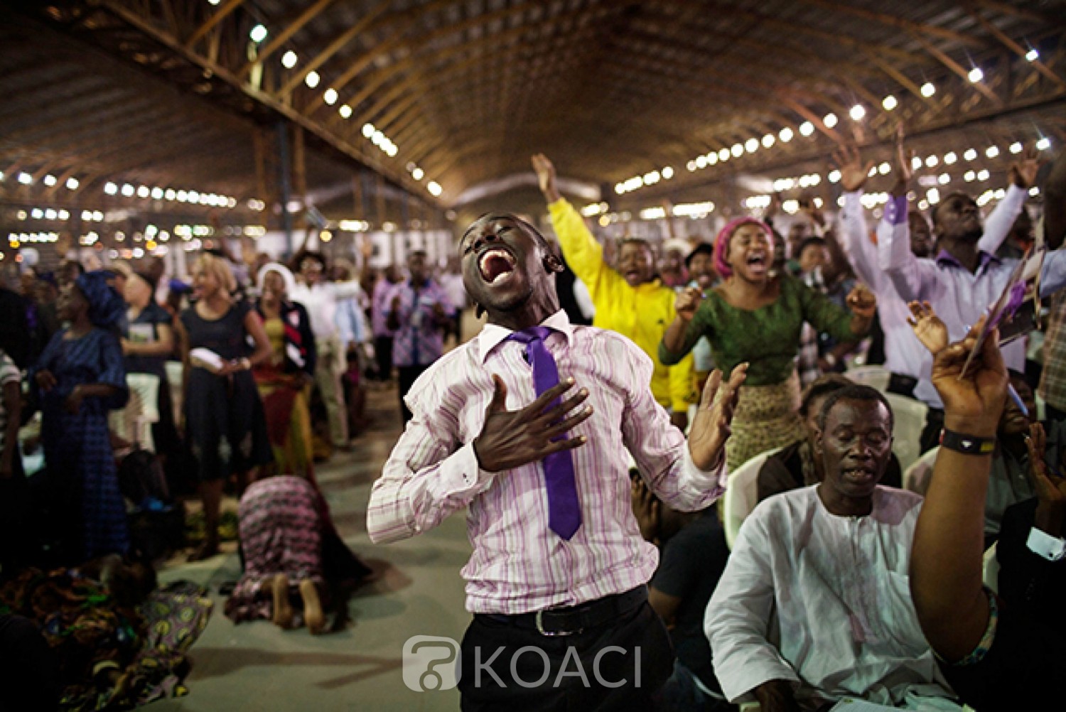 Cameroun : Atanga Nji ordonne la fermeture des églises qui nient l'existence de la covid-19