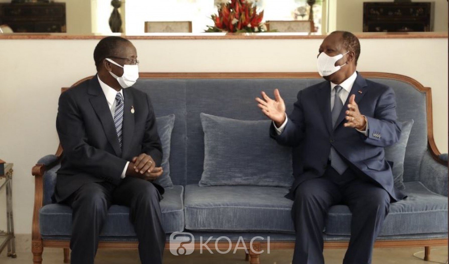 Côte d'Ivoire : Ouattara heureux de retrouver son jeune frère Ahoussou après un séjour médical de 08 mois en Allemagne  et France