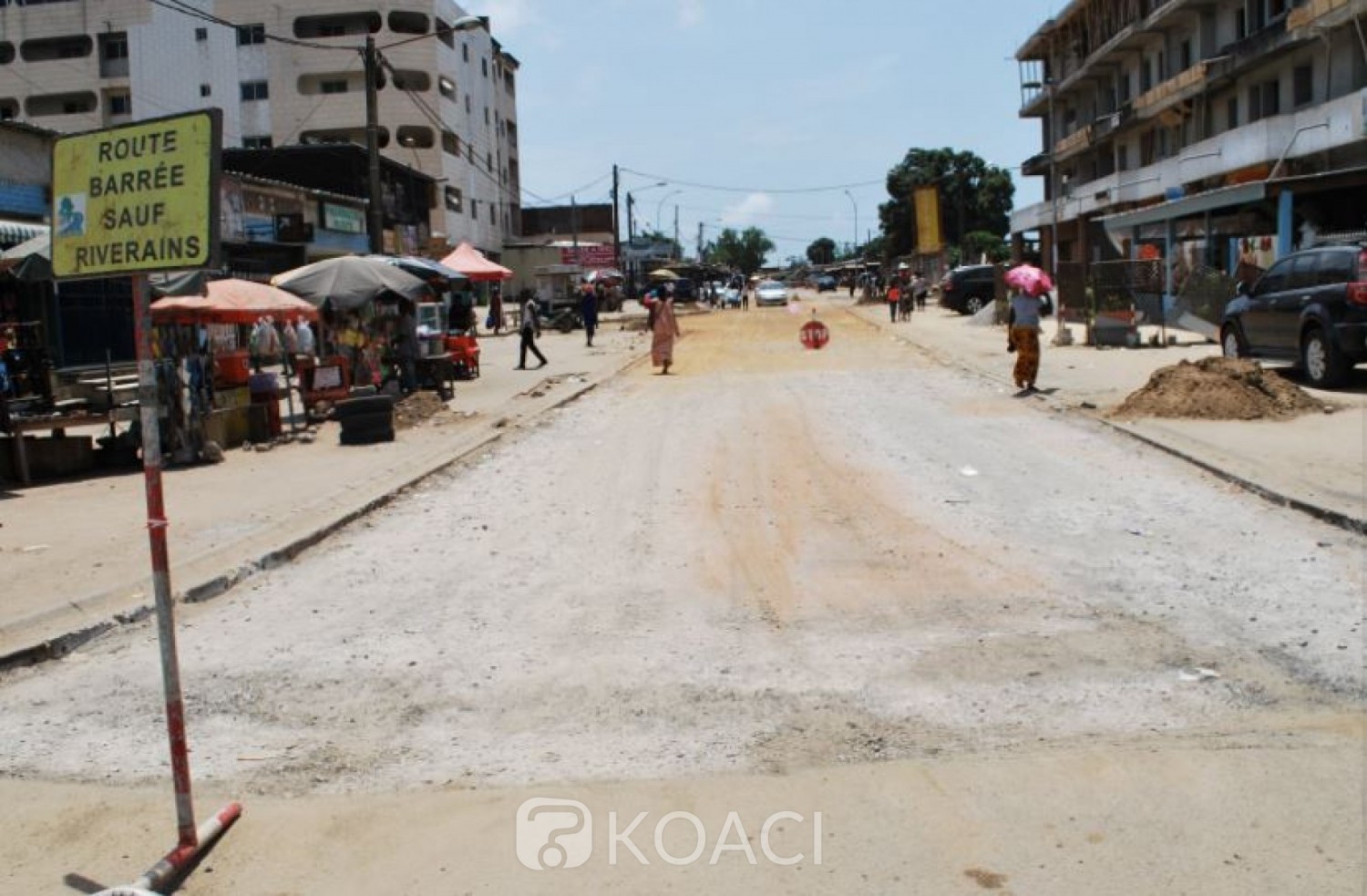 Côte d'Ivoire : Finies les Législatives, le Maire de Yopougon reprend son bâton de pèlerin pour  des travaux de réhabilitation routière