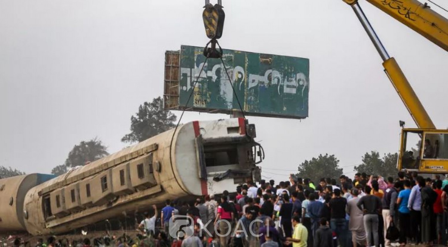 Egypte : 11 morts et près de 100 blessés dans un accident de train