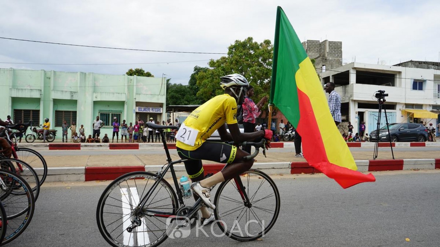 Bénin : Tour cycliste du Bénin, 5e étape, victoire du burkinabè Koné Souleymane, l'ivoirien Kouamé Antoine Kouadio arrive 2e