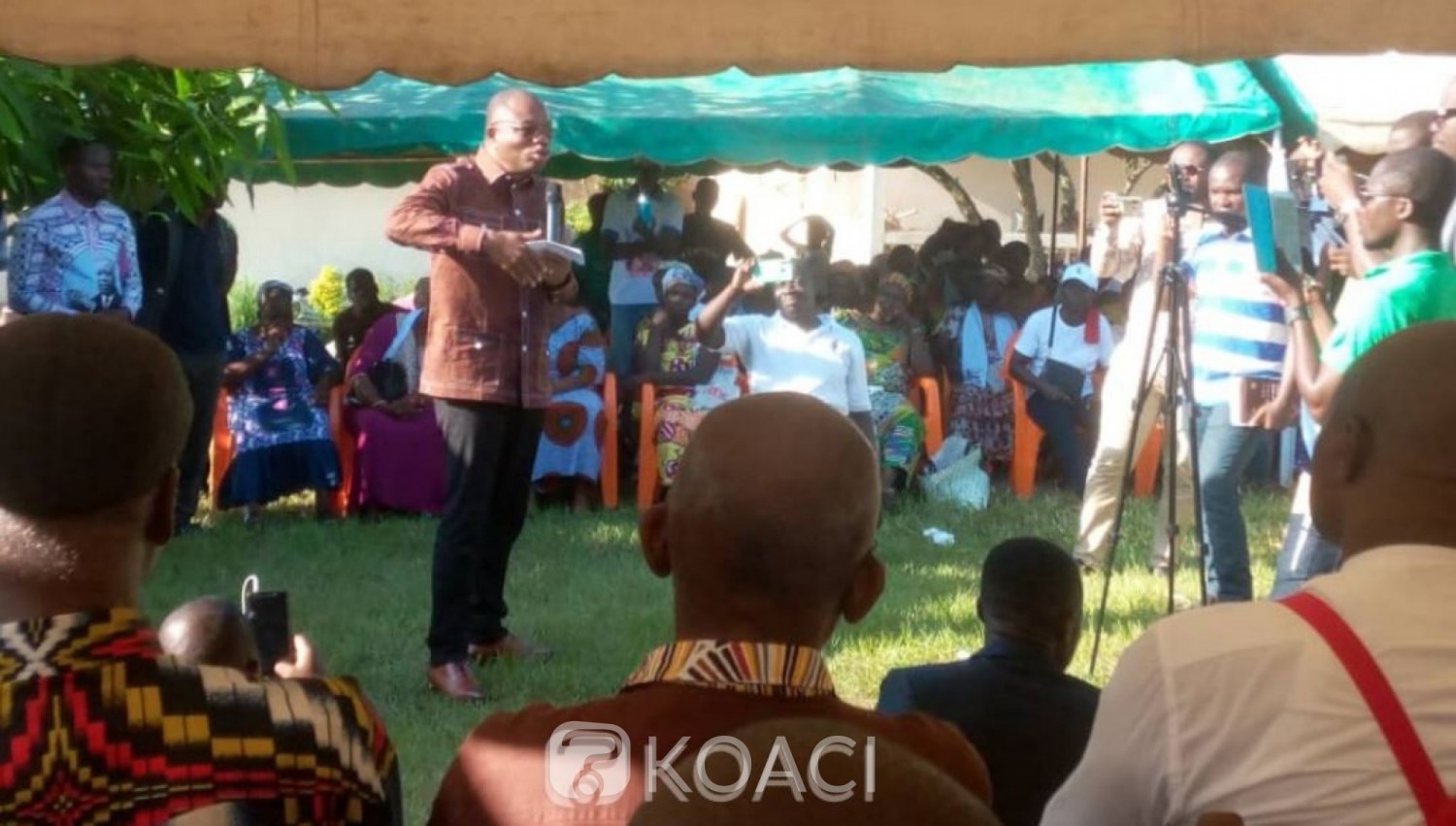 Côte d'Ivoire : Depuis Dabou, Damana Pickass charge à nouveau «On se connaît dans ce Pays, si on veut parler, il y a des gens qui ne vont pas rester debout »