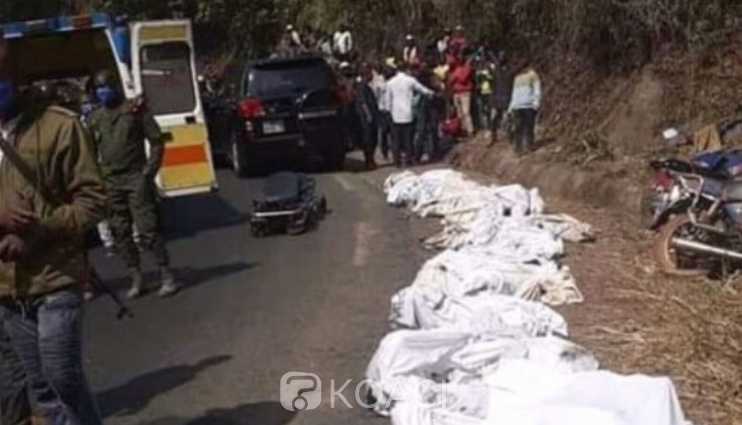 Cameroun : 6 morts et 18 blessés graves dans un spectaculaire accident de la route