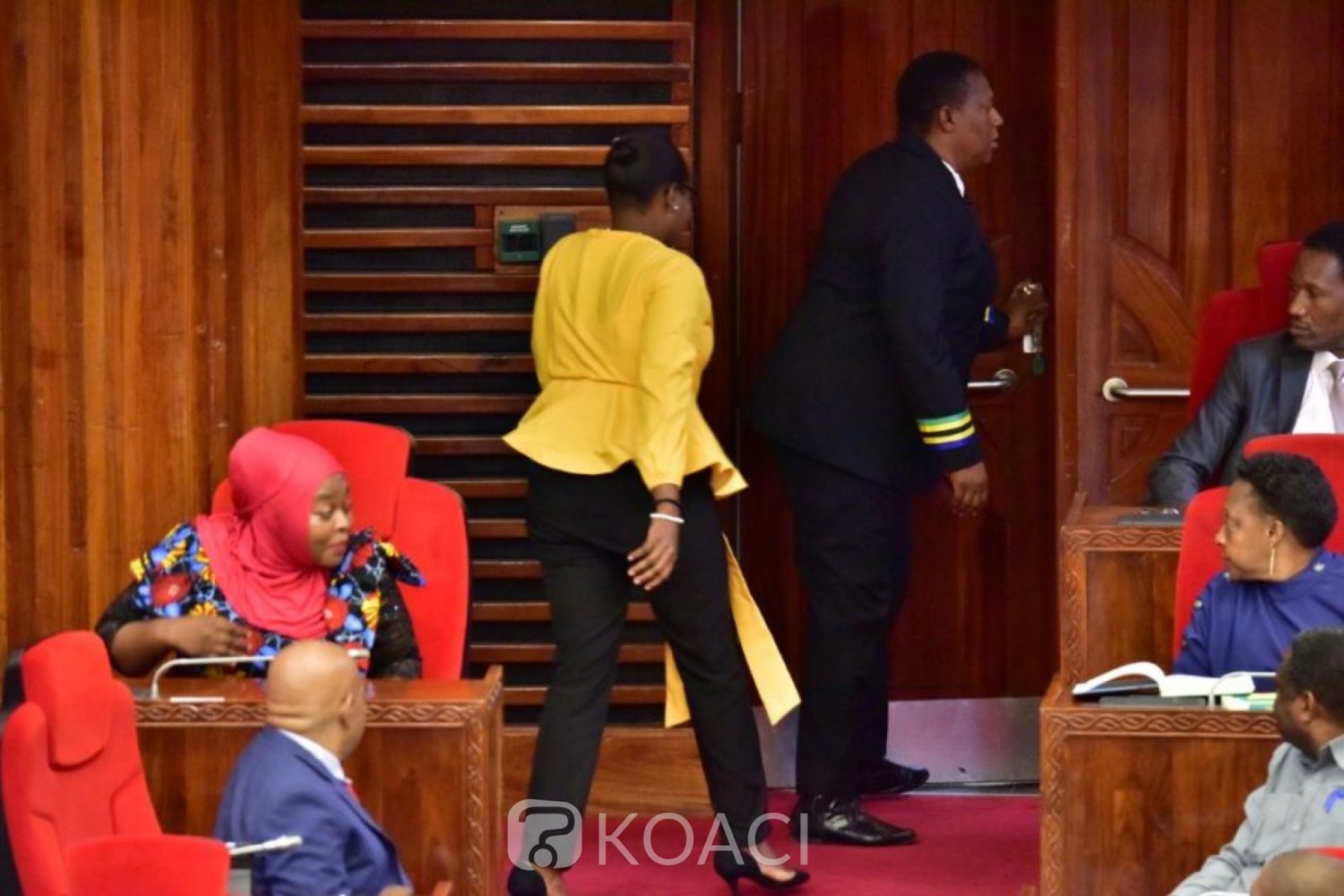 Tanzanie : Une députée expulsée du parlement pour avoir porté un pantalon jugé « trop serré »