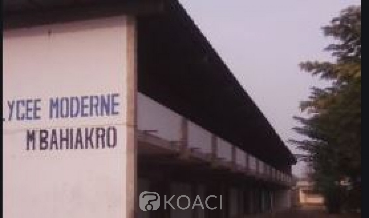 Côte d'Ivoire : Nouveau drame au BEPC, un candidat décède après un  malaise en salle d'examen