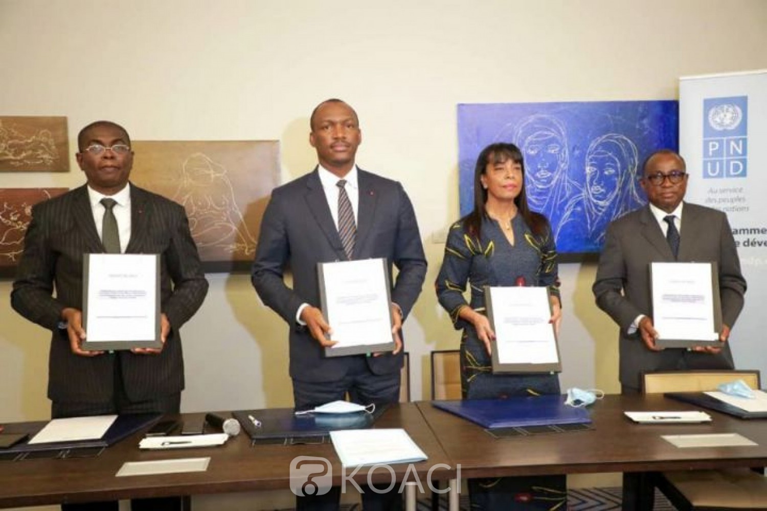 Côte d'Ivoire : Signature d'une convention pour la formation de 100 mille jeunes formés sur la période 2021-2025