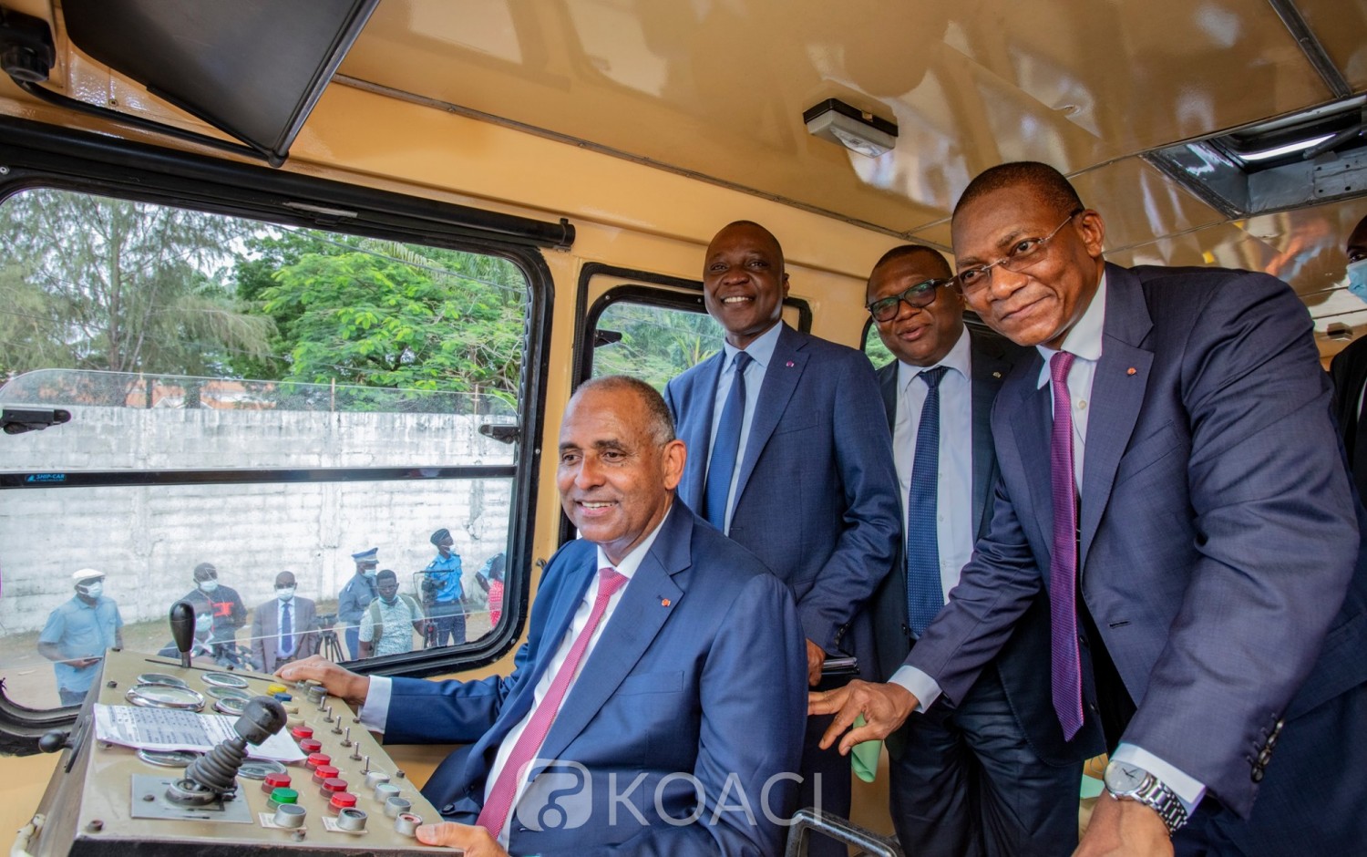 Côte d'Ivoire : Construction de la ligne 1 du métro d'Abidjan, « C'est véritablement toute une ville qu'on transforme », selon Patrick Achi