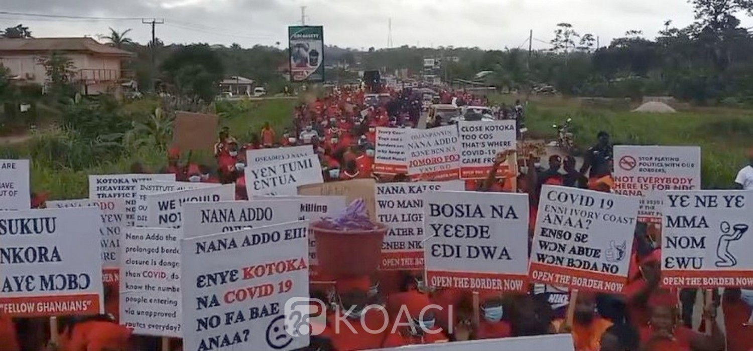 Ghana :  Manifestation et pétition à Elubo pour la réouverture de la frontière Ghana-Côte d'Ivoire