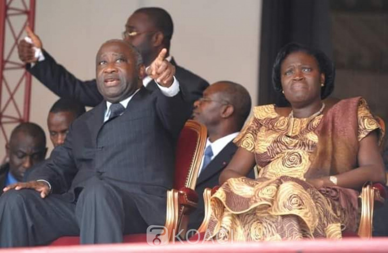 Côte d'Ivoire : Nouveau Parti, malgré son indignation, Simone convoquée à une réunion avec Gbagbo et plusieurs autres, l'ex-première dame répondra-t-elle à cette invitation ?