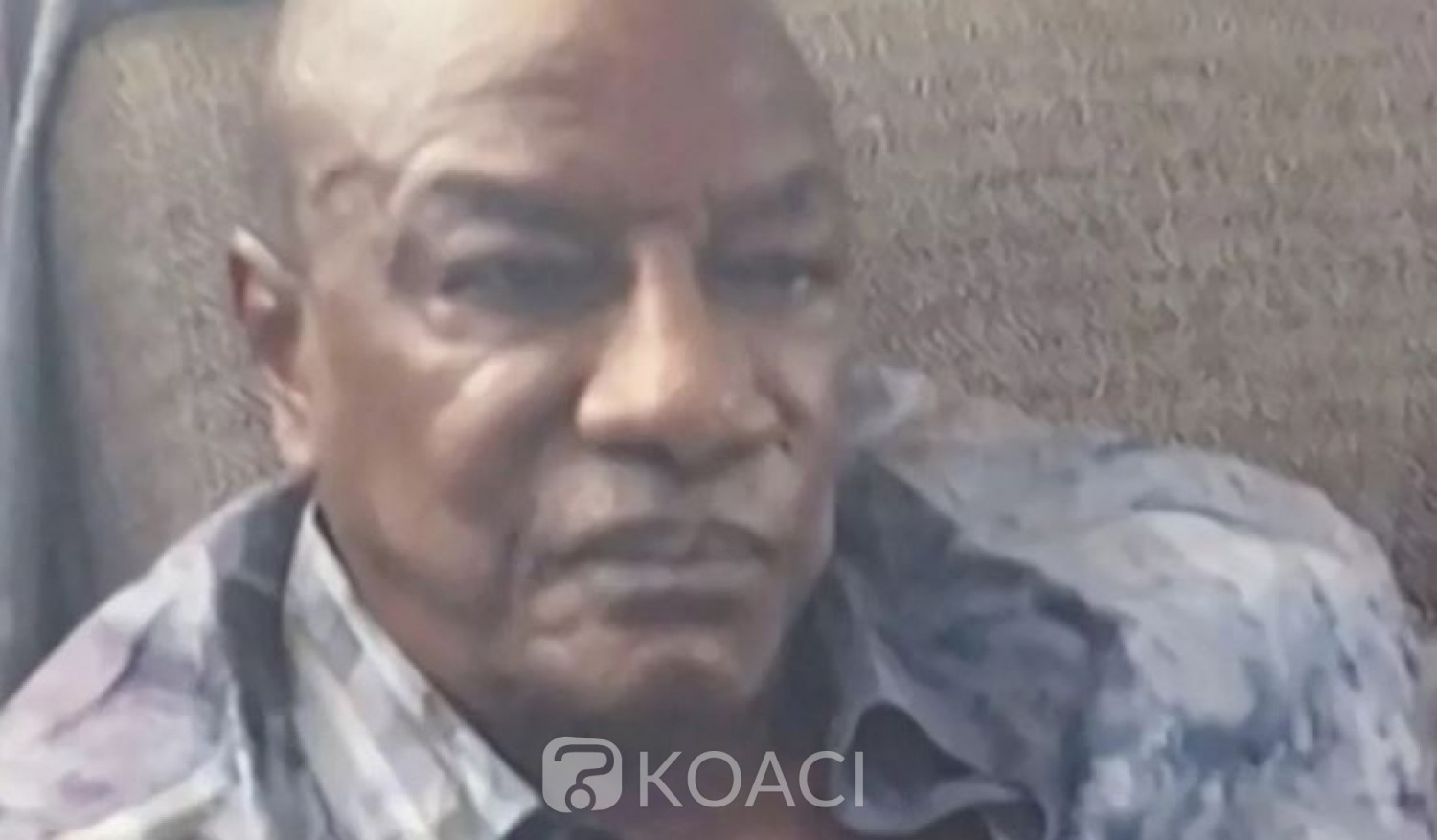 Guinée : Alpha Condé « toujours obstiné » préfère la mort que signer sa démission