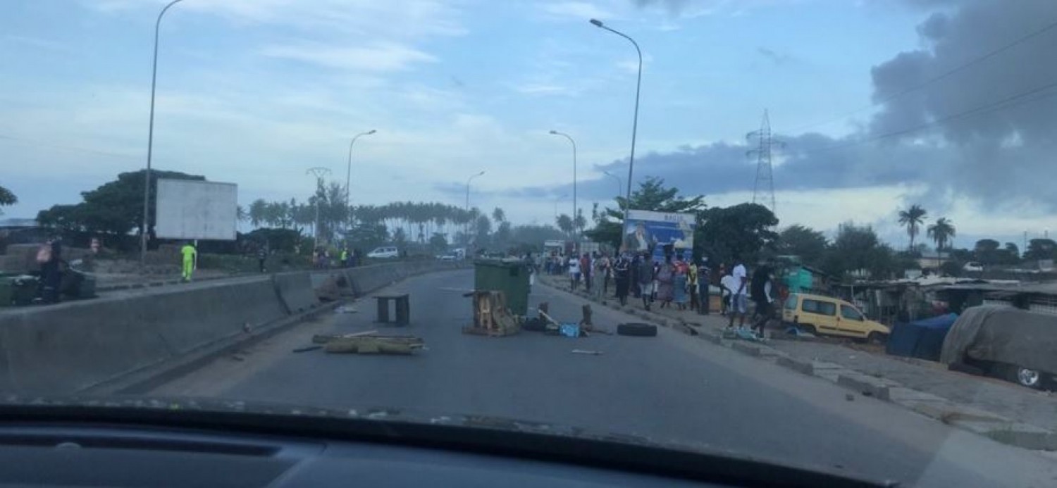 Côte d'Ivoire : Une opération de lutte contre la fraude tourne au vinaigre à Port Bouët, voies bloquées, affrontements et gaz lacrymogène