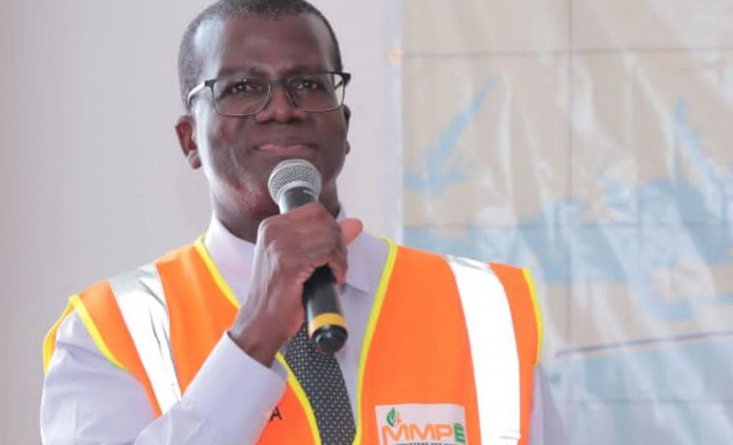 Côte d'Ivoire :  Fourniture d'électricité, Thomas Camara visite le projet du « nouveau consommateur » à Jacqueville et Azito