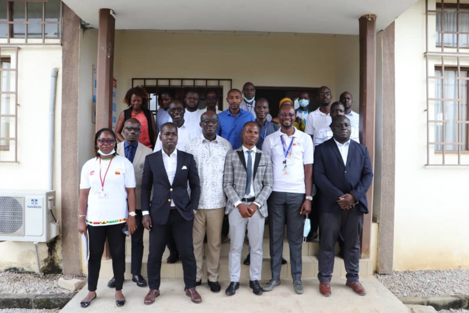 Côte d'Ivoire : Bouaké, plusieurs mois après leur recrutement, des enseignants de l'UAO échangent avec la MUTUAO
