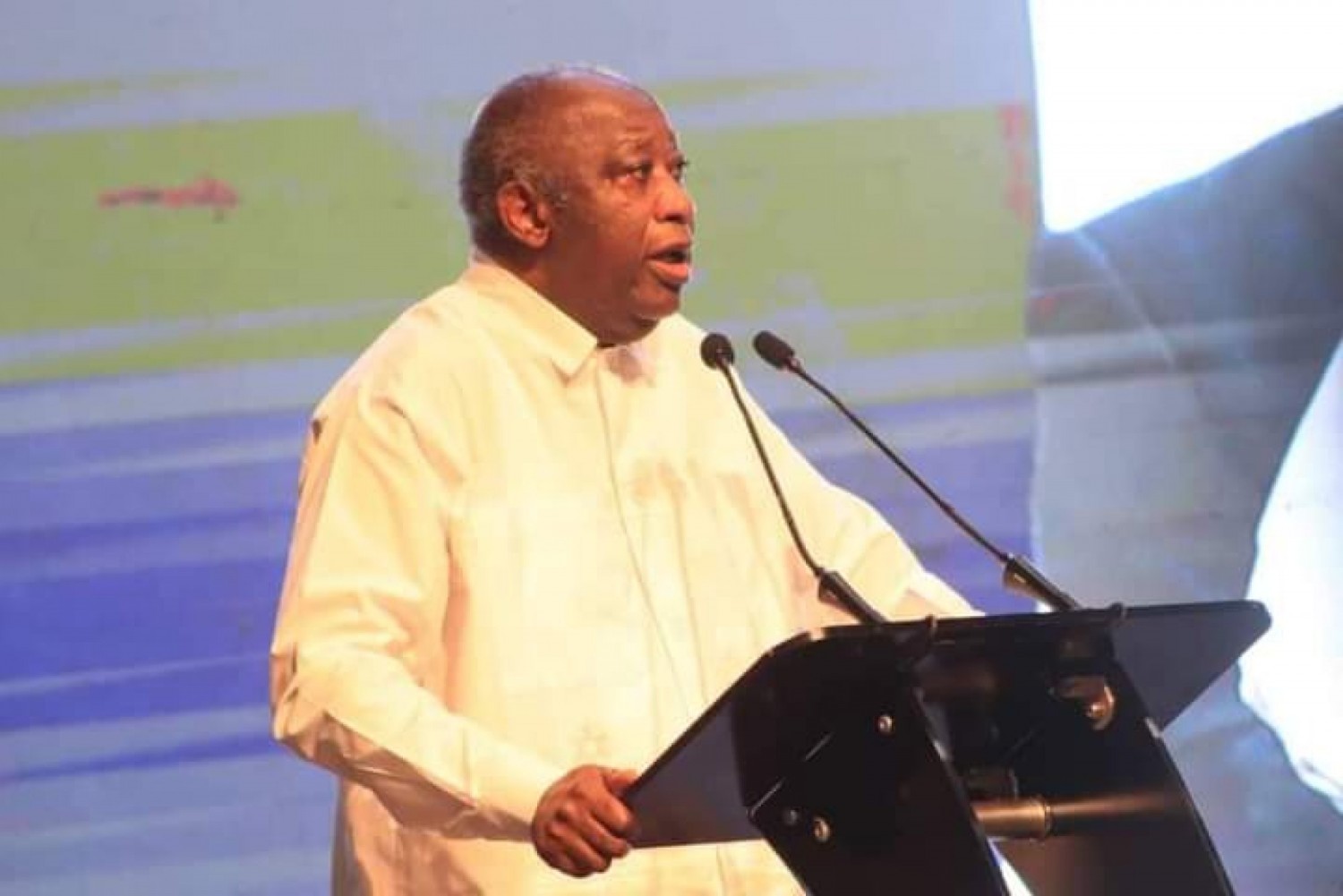 Côte d'Ivoire : Élu président du PPA-CI, Gbagbo affirme qu'il prépare la passation du pouvoir, mais précise que personne ne pourra lui imposer son retrait de la politique