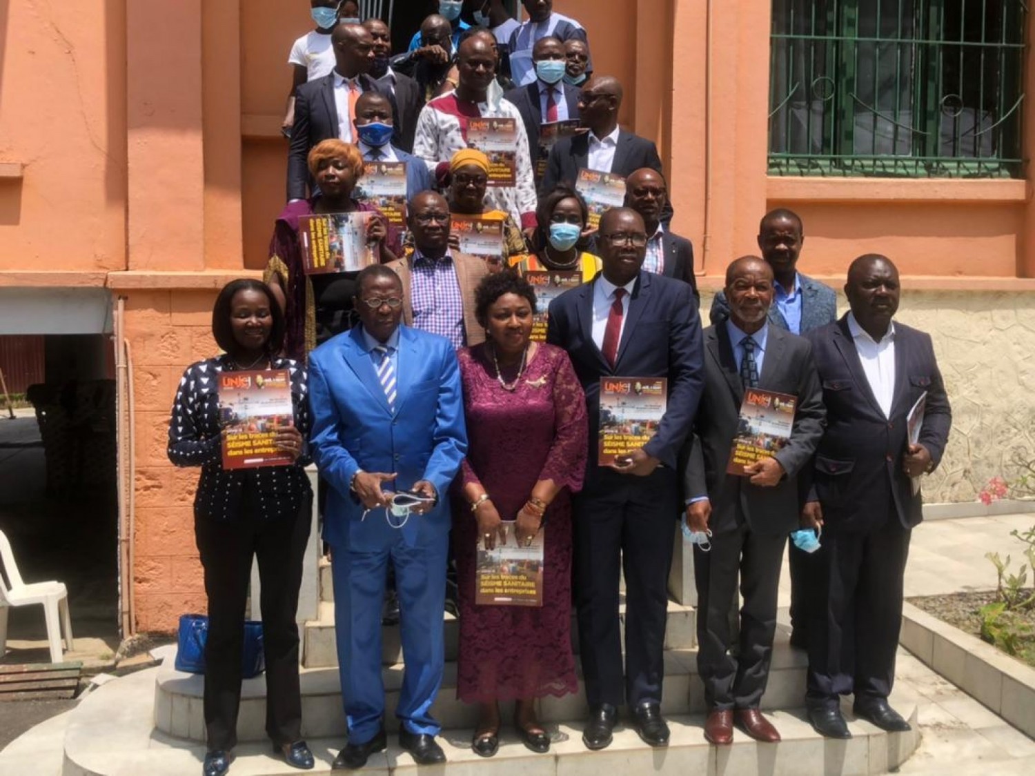 Côte d'Ivoire:    L'UNJCI présente son bimestriel, un magazine qui «  ambitionne de se positionner à l'avant-garde du professionnalisme et de l'excellence »