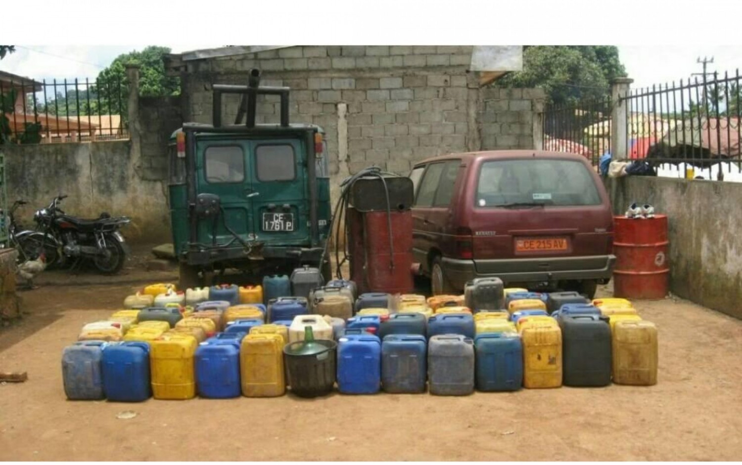 Cameroun : Démantèlement d'un vaste réseau sur les carburants frelatés