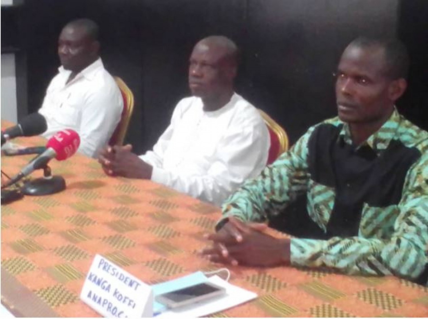 Côte d'Ivoire : Suite à l'annonce de la  mise à disposition du fonds Covid-19 (17 milliards)  par Adjoumani, des producteurs suspendent leur mot d'ordre de grève illimitée