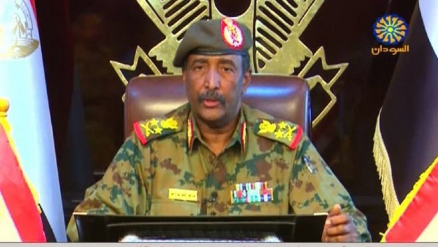 Soudan : Abdel Fattah Al-Burhan annonce la dissolution du gouvernement de transition, réactions de l' UA