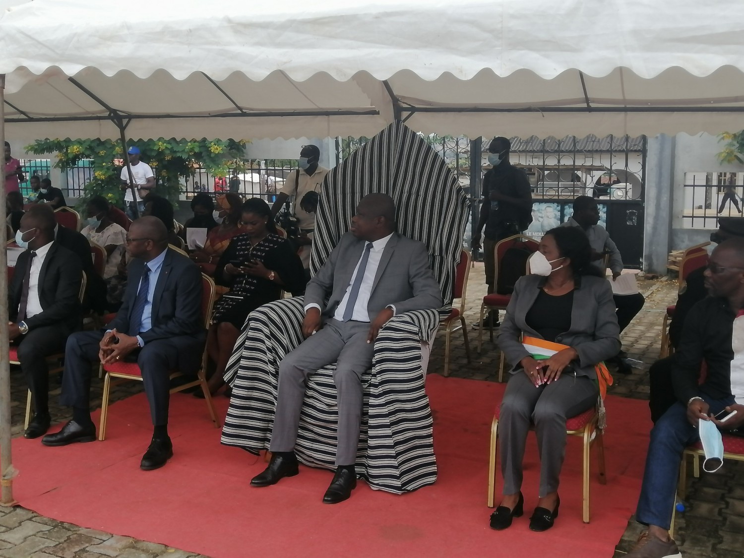 Côte d'Ivoire :  Enrôlement à la CMU, le ministère de l'Emploi et de la protection sociale exhorte la CNAM à faire du corps à corps avec la population pour lui expliquer le bien fondé du système
