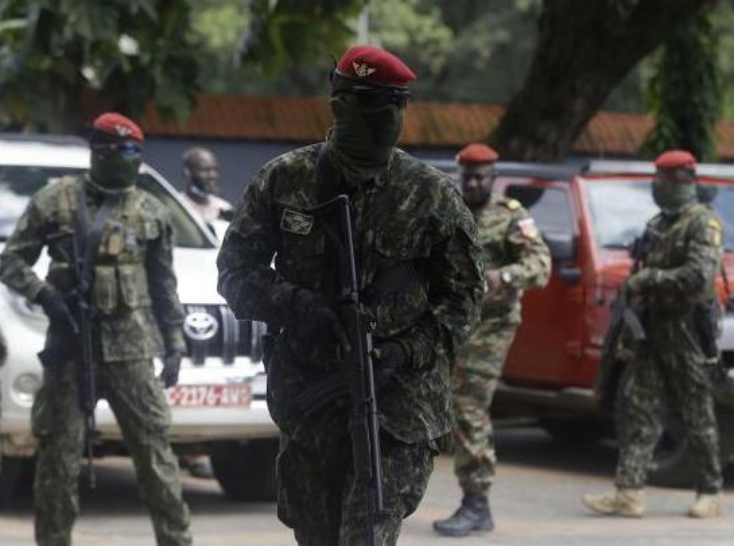 Guinée : Des militaires arrêtés pour avoir dérobé de l'argent au palais présidentiel pendant le putsch