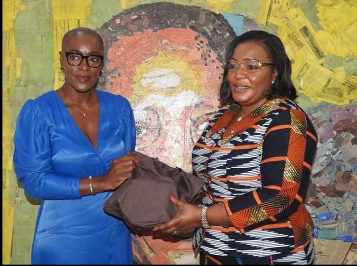 Côte d'Ivoire : Après inhumation, Ouattara offre une enveloppe de 20 millions de francs CFA à la famille de Léonard Groguhet