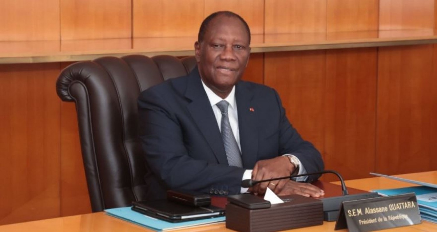 Côte d'Ivoire-France : Alassane Ouattara clôt le conseil des ministres et s'envole pour Paris