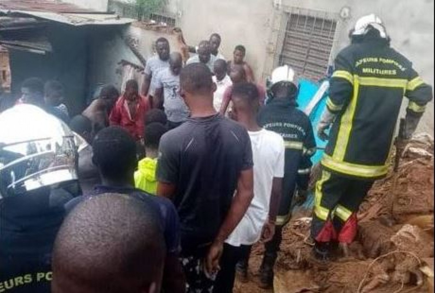 Côte d'Ivoire : Eboulement sur un chantier du 4e pont à Yopougon, deux morts