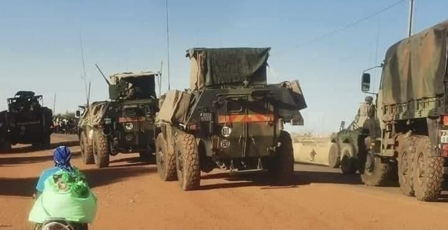 Burkina Faso : Des manifestants bloquent un convoi militaire français en partance pour le Niger