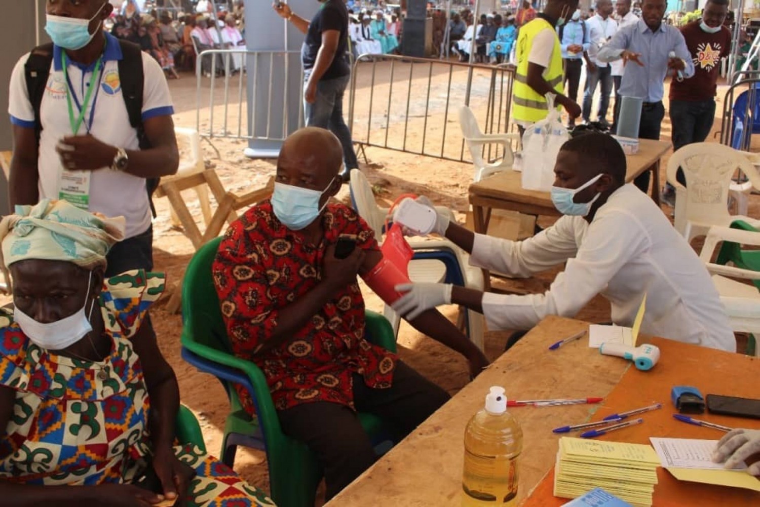 Côte d'Ivoire :  Vavoua, 1000 seniors dépistés gratuitement de maladies métaboliques et vaccinés contre la COVID-19 à l'occasion de la 1ère journée de la JIPA