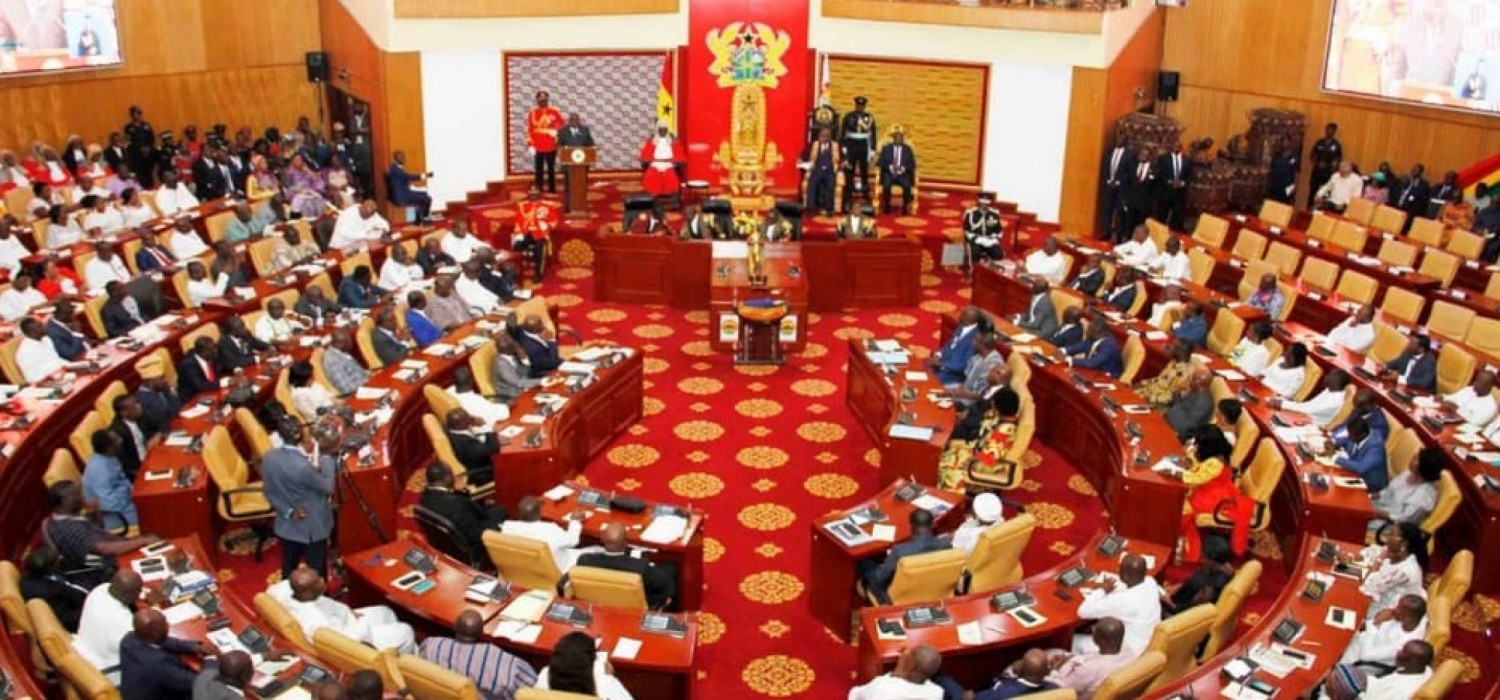Ghana : Renversement du vote sur le rejet du budget 2022