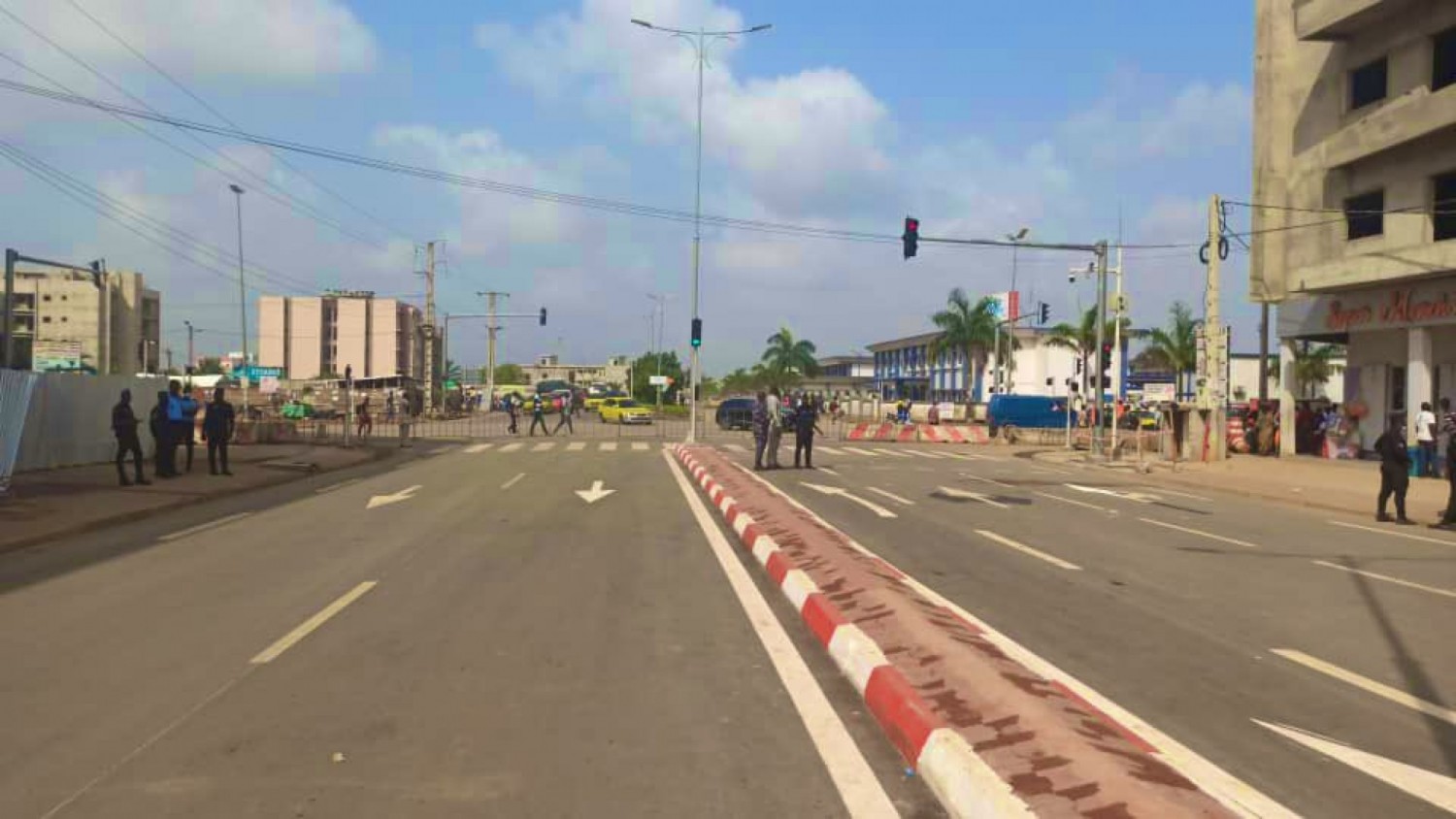 Côte d'Ivoire : Cocody, la voie partant de la cité SIR jusqu'au CHU d'Angré ouverte aux usagers