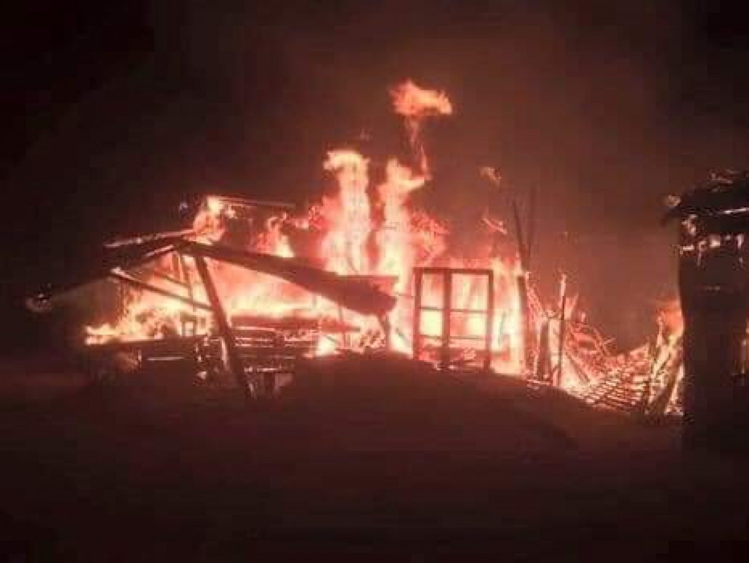 Côte d'Ivoire : Le grand marché de Man part en fumée suite à un incendie