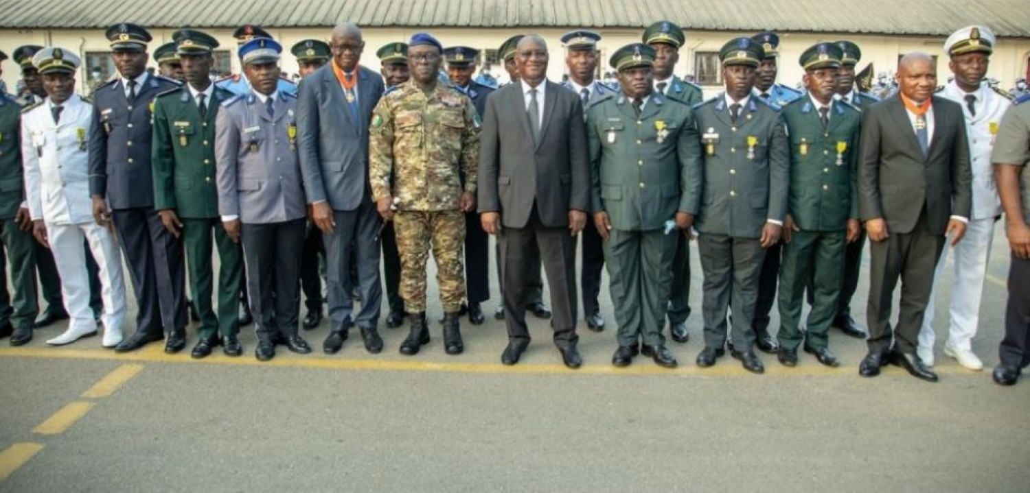 Côte d'Ivoire : Fêtes  de fin d'année, le Ministre de la Défense invite l'armée à redoubler de vigilance, n'oubliera jamais Hamed Bakayoko et dévoile les perspectives pour les années à venir