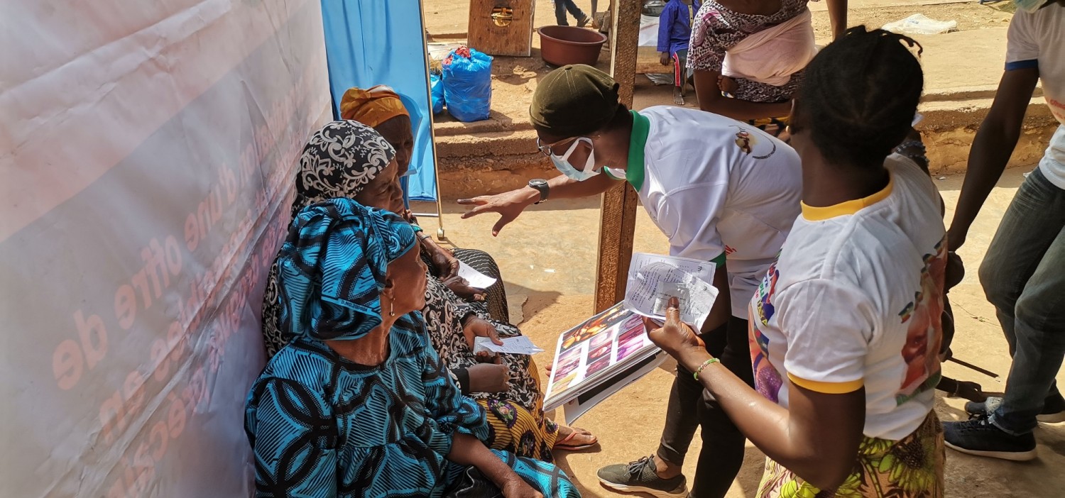 Côte d'Ivoire : Bouaké, la population d'un quartier sensibilisée sur les modes de transmission du VIH et les mesures de préventions