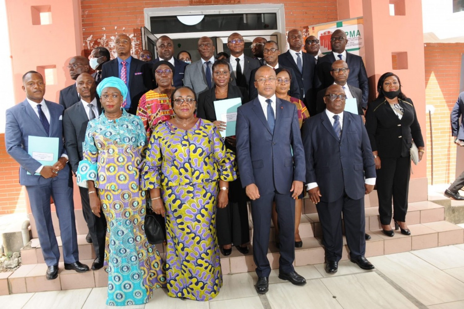 Côte d'Ivoire : Secrétariat d'Etat chargé de la Modernisation de l'Administration, Anne Ouloto invite ses collaborateurs à  adopter  une posture de travailleurs rigoureux