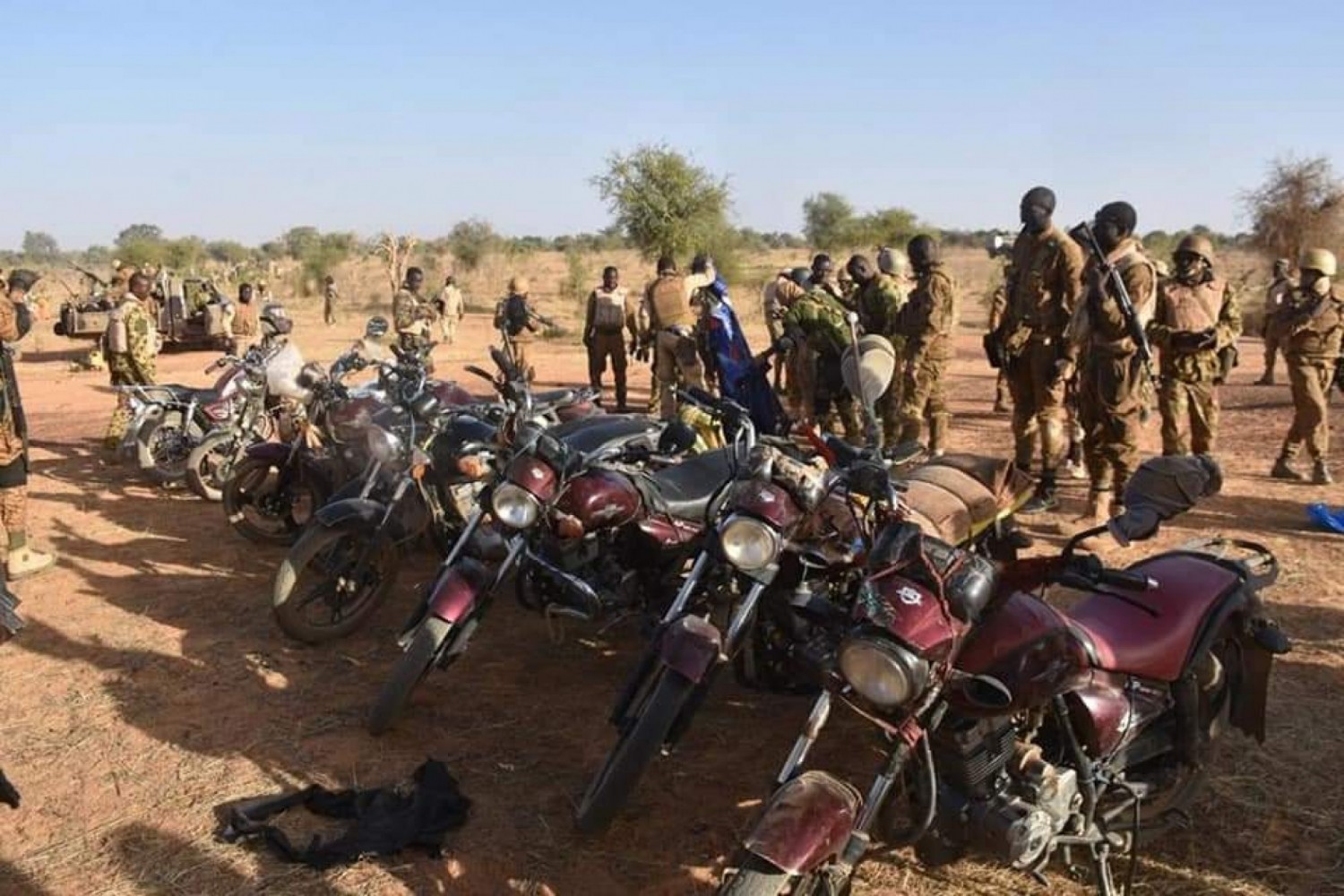 Burkina Faso : 163 terroristes neutralisés par l'armée et la force Barkhane