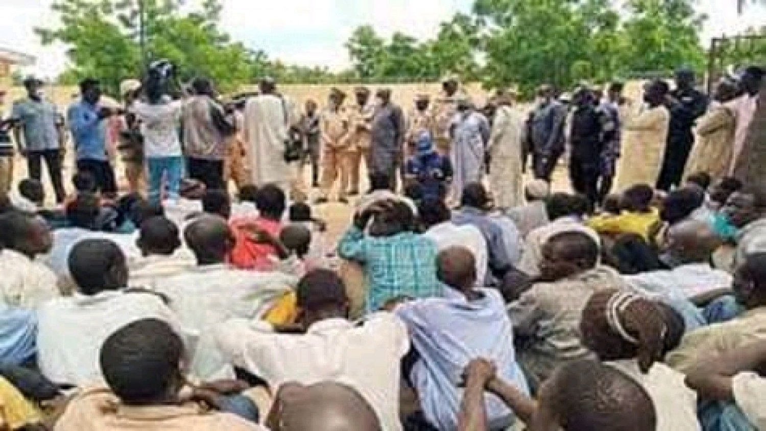 Cameroun : Des combattants de Boko Haram déposent leurs armes