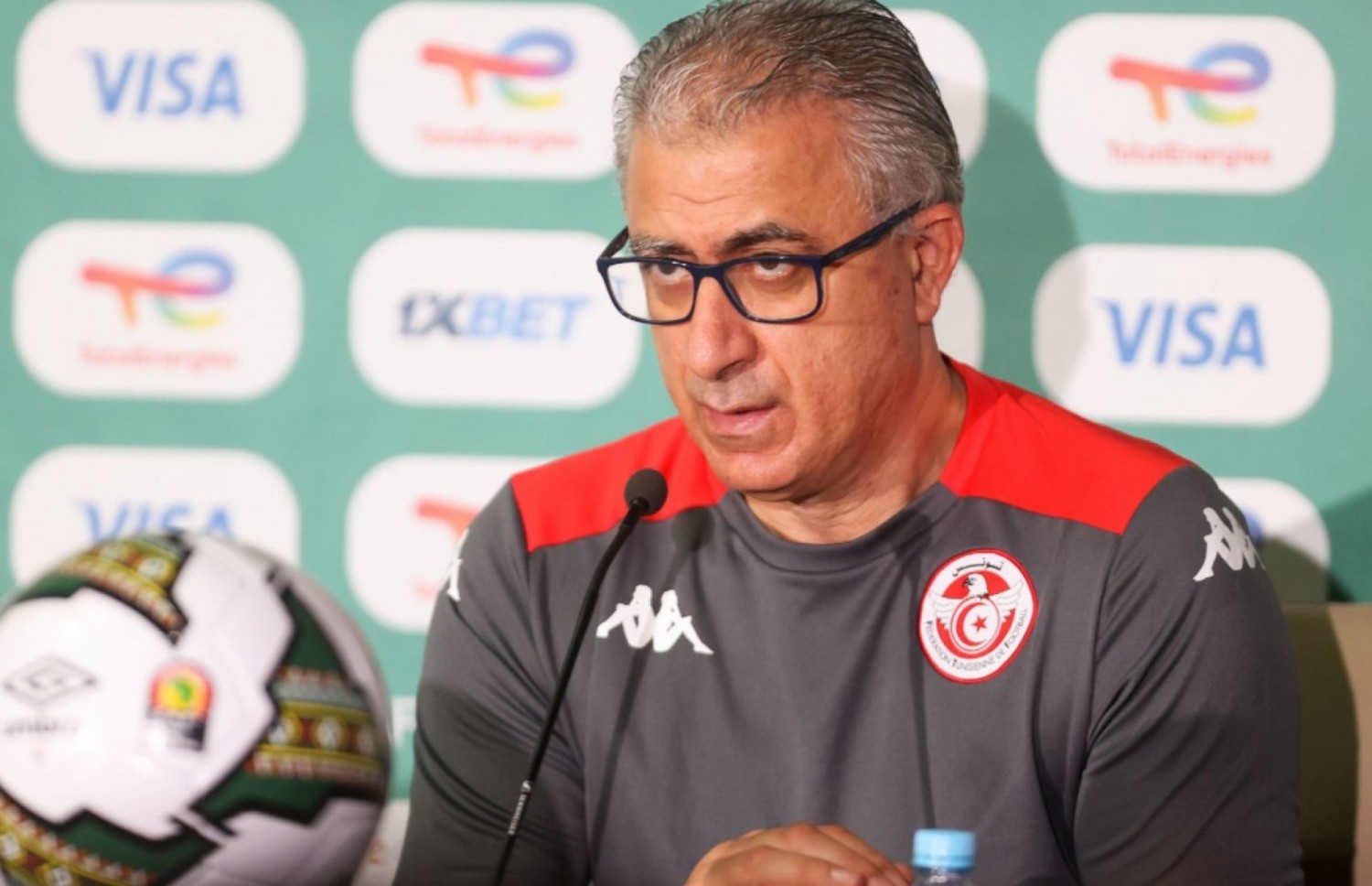 Tunisie : Limogeage du sélectionneur de l'équipe nationale  Mondher Kebaierv