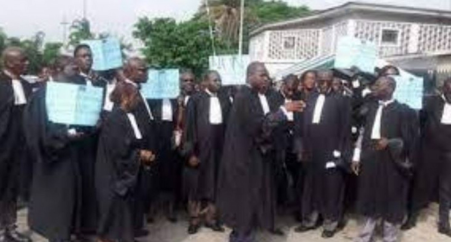 Côte d'Ivoire : Après la fermeté du   Garde des Sceaux, les greffiers suspendent leur grève jusqu'à fin mars 2022