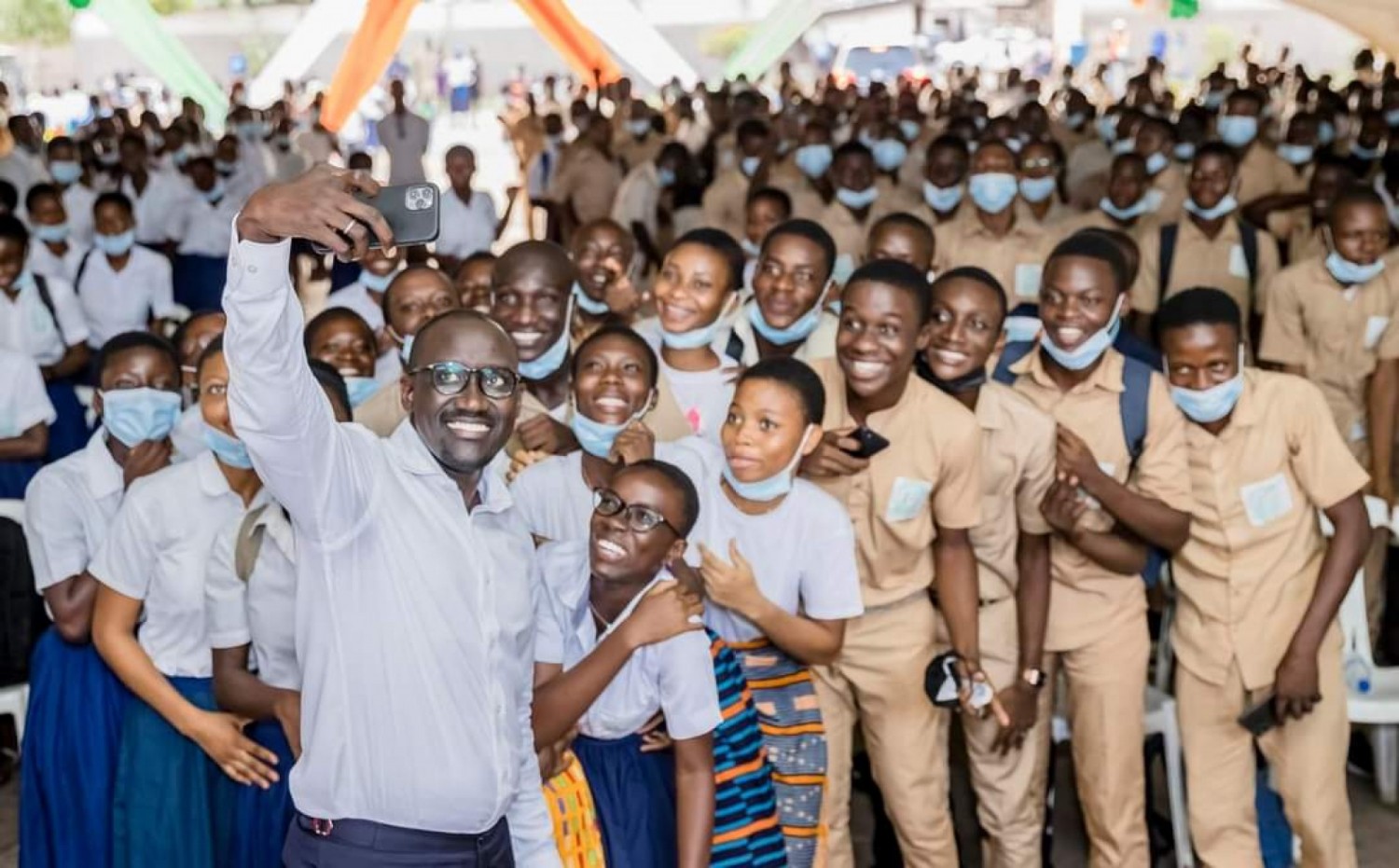 Côte d'Ivoire:    Baccalauréat 2022, Abdourahmane Cissé promet des bourses d'études aux meilleurs élèves des lycées de Port-Bouët et Koumassi