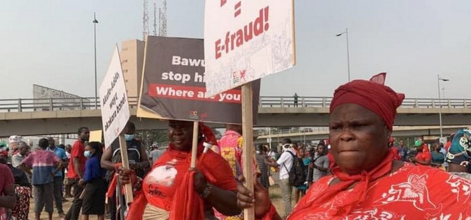 Ghana :  Protestations à Accra contre le projet de transactions électroniques E-Levy