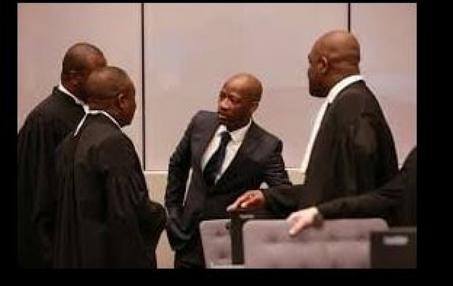 Côte d'Ivoire : Rejet de la demande d'indemnisation  de Blé Goudé, sa Défense prend acte rappelle que son client est toujours en attente de son passeport pour rentrer chez lui