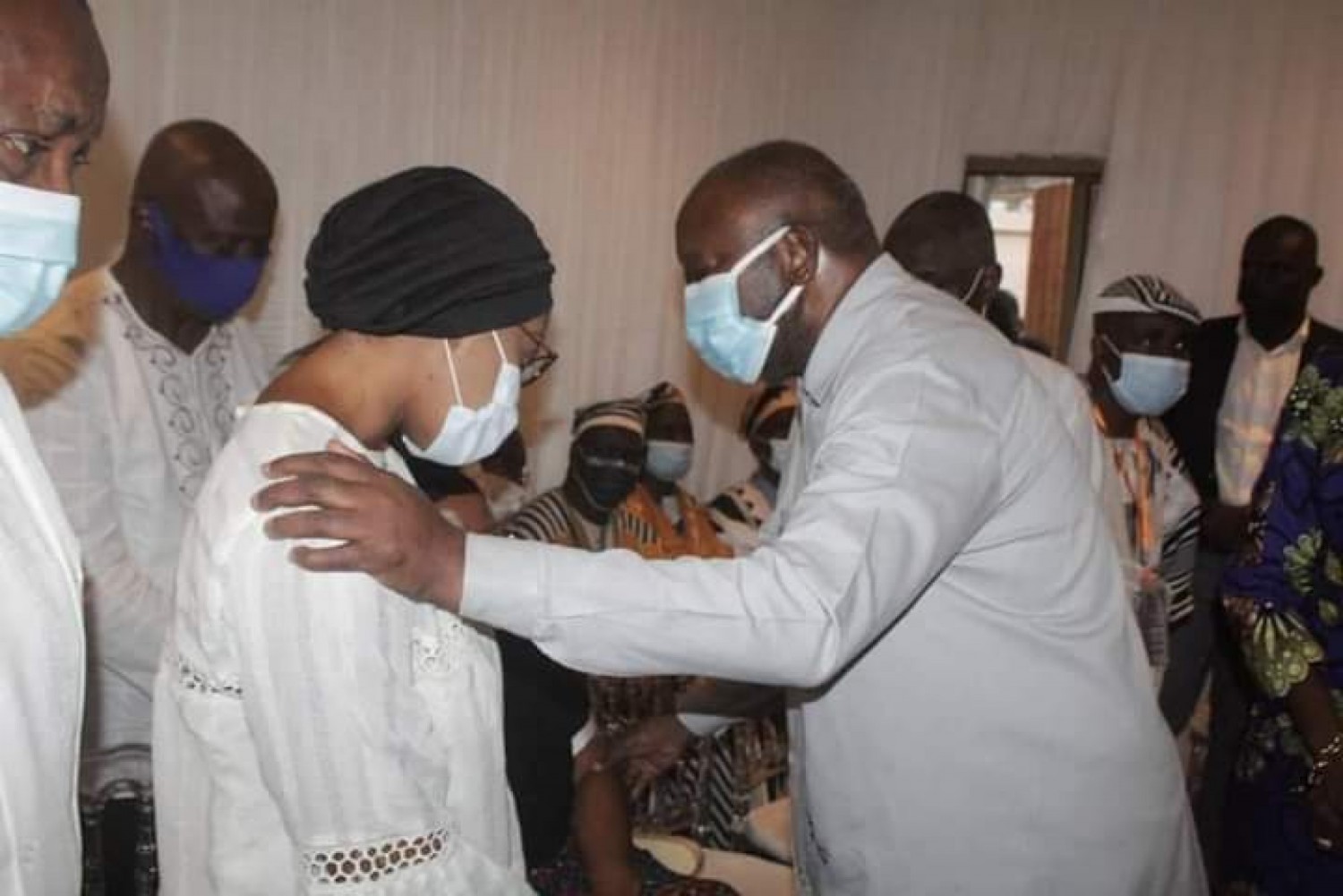 Côte d'Ivoire : Après le décès de son ancien collaborateur, Laurent Gbagbo apporte son soutien à la famille Douati