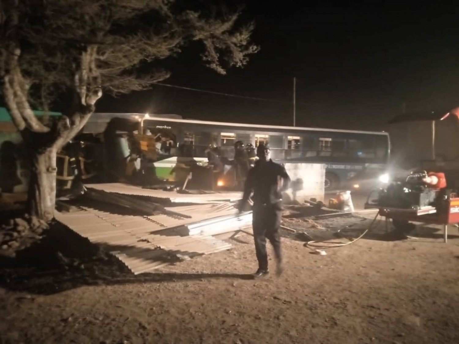Côte d'Ivoire : Bouaké, un bus de la Sotra fonce dans un maquis, 1 mort