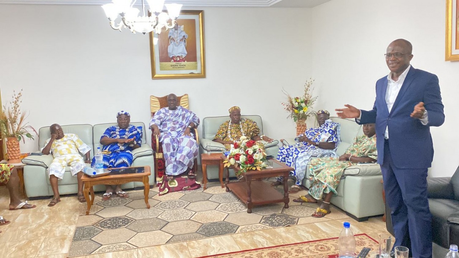 Côte d'Ivoire : Profitant d'une visite d'André Tia, le Roi du Moronou « les partis politiques ont endeuillé notre nation »